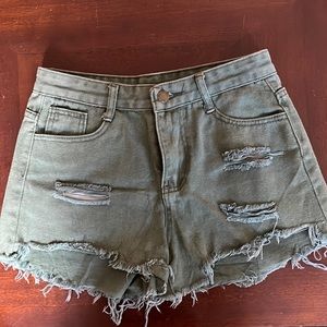 High waisted army green shorts. Runs 25-26
